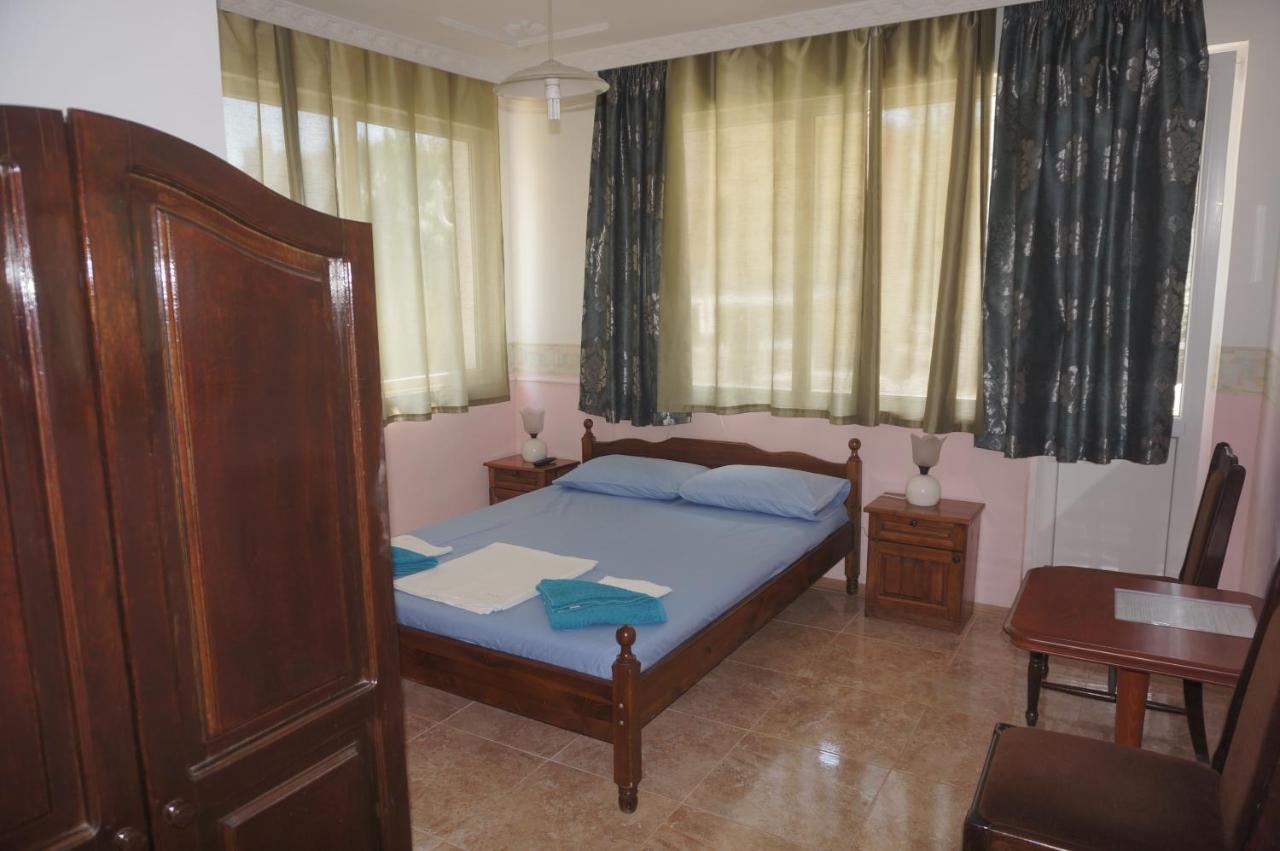 Hotel Lenny Kranevo Esterno foto