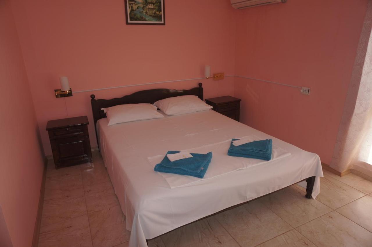 Hotel Lenny Kranevo Esterno foto