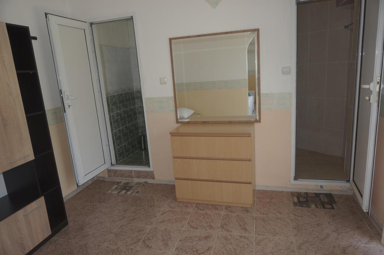 Hotel Lenny Kranevo Esterno foto