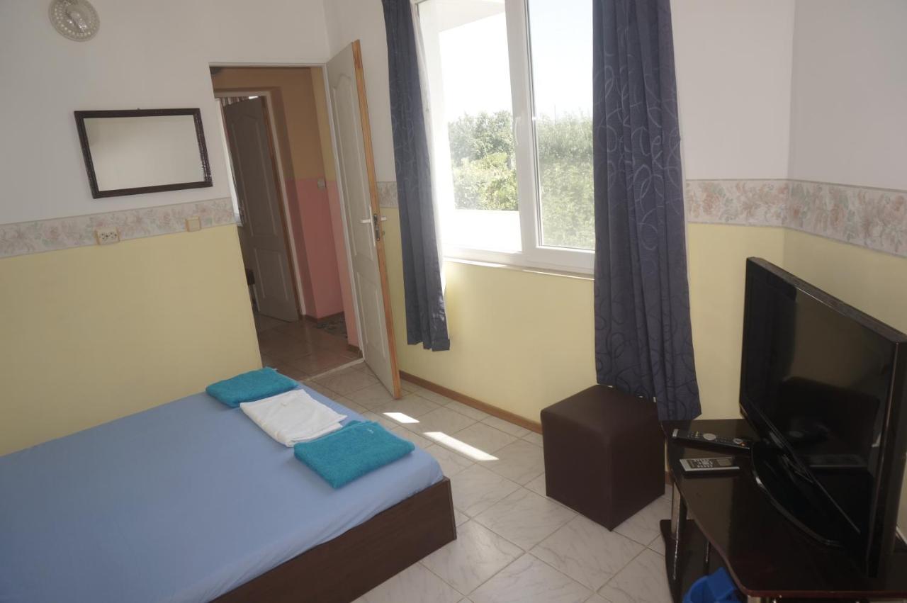 Hotel Lenny Kranevo Esterno foto