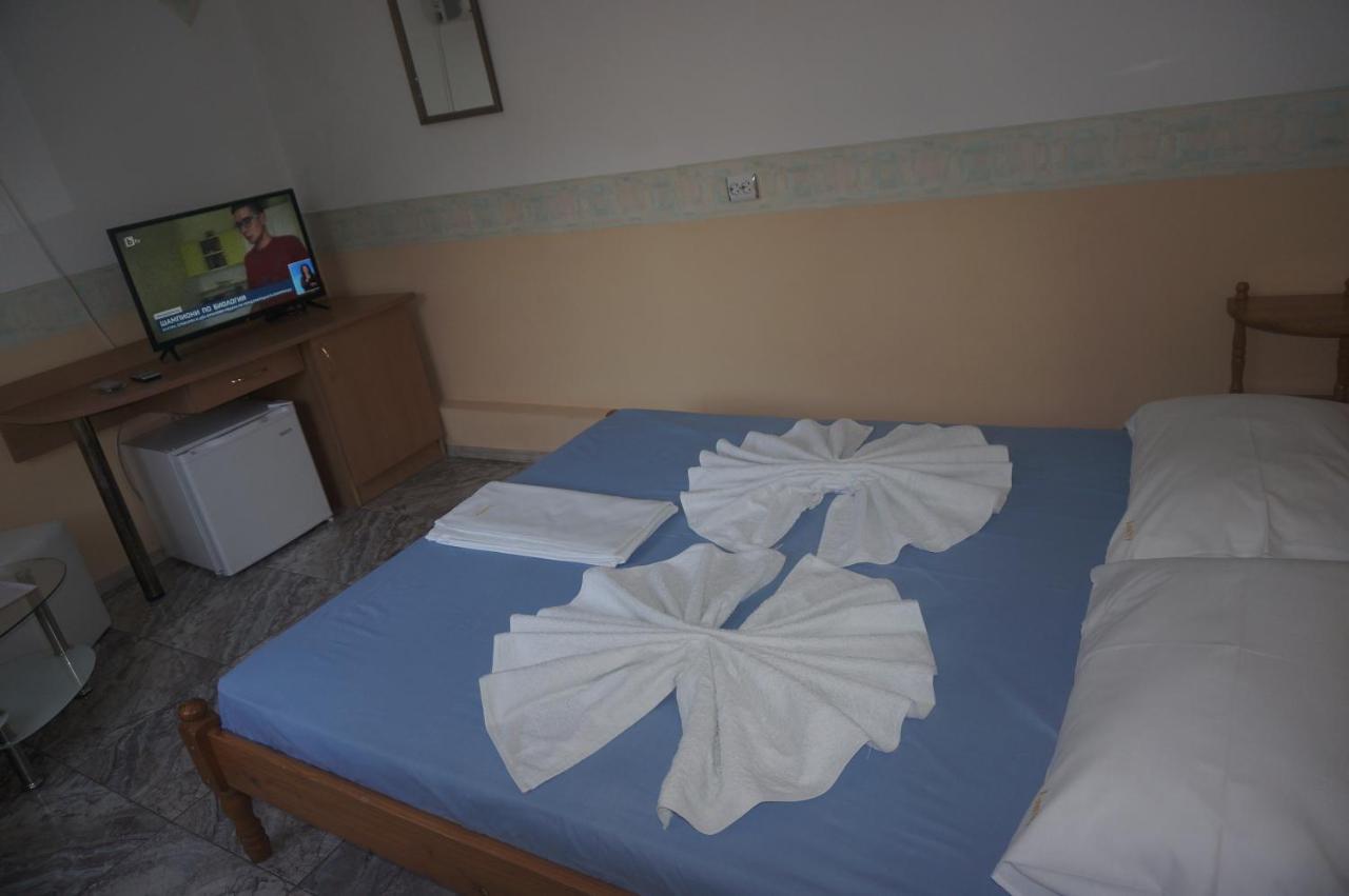 Hotel Lenny Kranevo Esterno foto